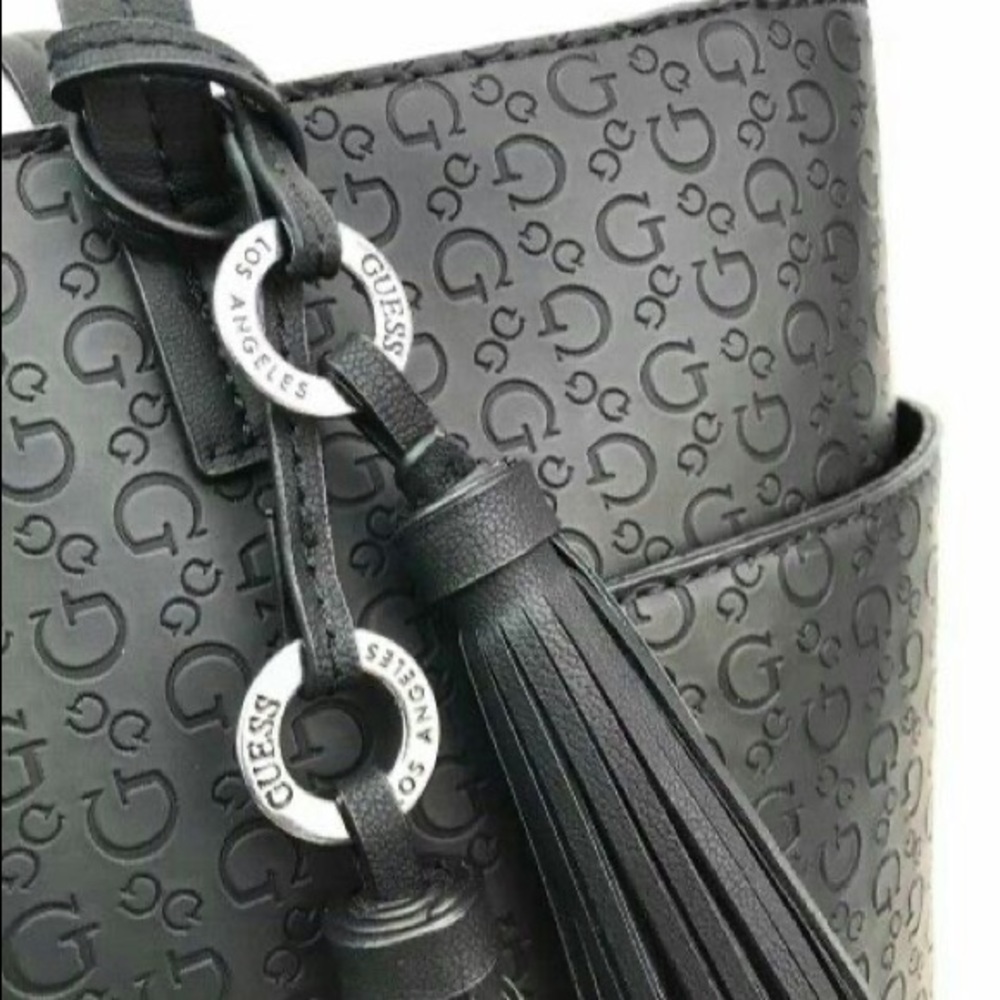 Guess purse large tote new with tags - Picture 6 of 6